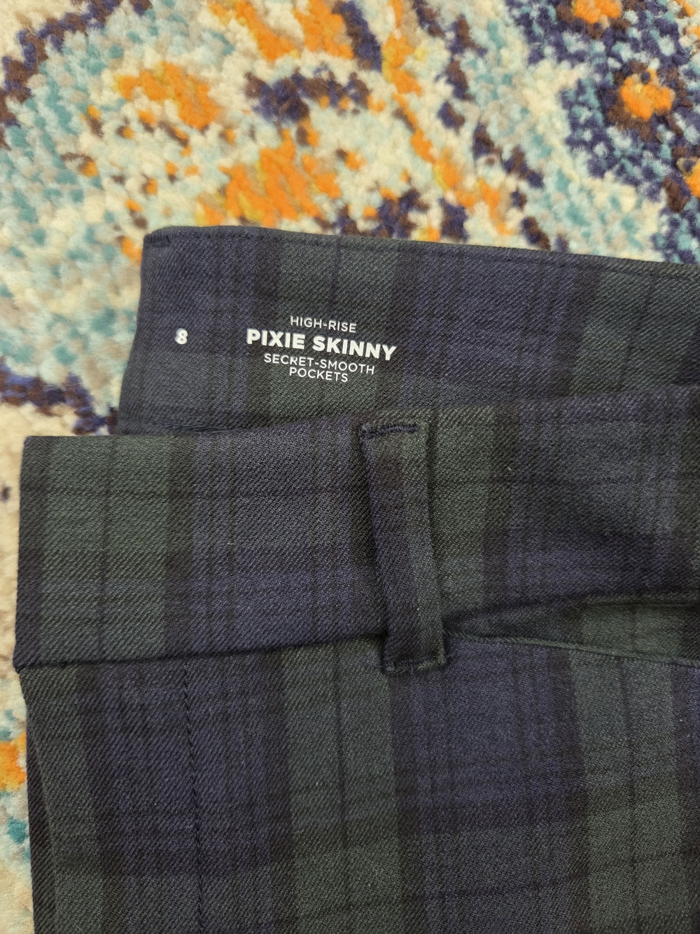 NWT Old Navy Womens Pixie Skinny High-Rise Plaid Pants in Black and Green